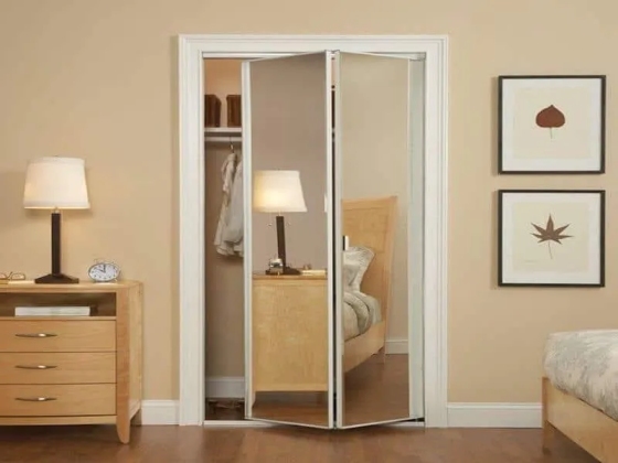 Closet mirror installation in Grand Junction home by Summit Glass