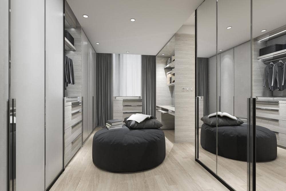 Professional installation of mirrored closet doors and custom closet mirrors in a home in Glenwood Springs Colorado.